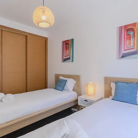 Apartment #387 Family-friendly Near The